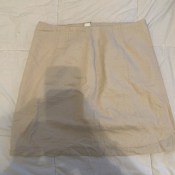 Mini Cream Skirt - Picture 1 of 1